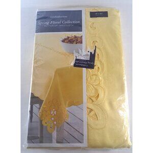 NEW Croft & Barrow Tablecloth Oblong Buttercup Yellow Spring Floral 60x102